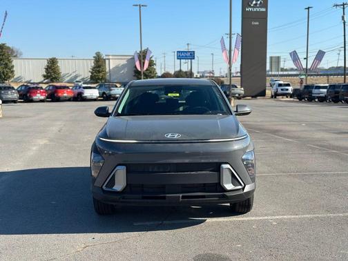 Ecotronic Gray Pearl 2026 Hyundai KONA SE