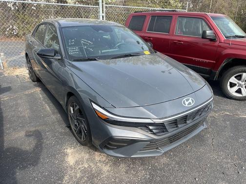 2025 Hyundai ELANTRA Sport