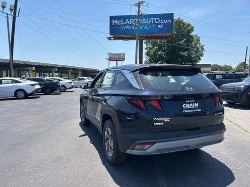 Deep Sea 2026 Hyundai TUCSON Hybrid Blue SE