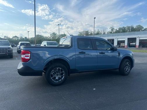 AZURE GRAY METALLIC TC 2025 Ford Maverick XLT