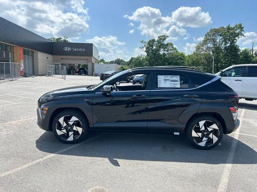 Abyss Black Pearl 2026 Hyundai KONA Limited
