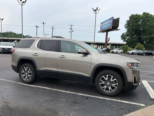 Light Stone 2023 GMC Acadia SLE