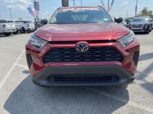 2020 Toyota RAV4 LE