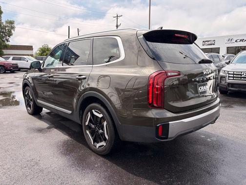 Dark Moss 2025 Kia Telluride S