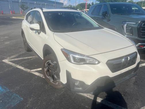 Crystal White Pearl 2022 Subaru Crosstrek Limited