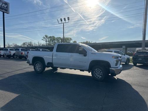 Summit White 2023 Chevrolet Silverado 2500 LT