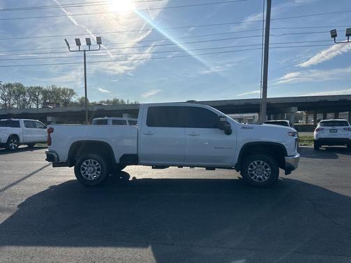 Summit White 2023 Chevrolet Silverado 2500 LT
