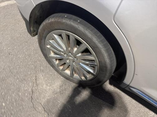 2012 Lincoln MKX Base