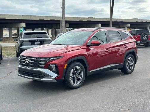 2026 Hyundai TUCSON SEL