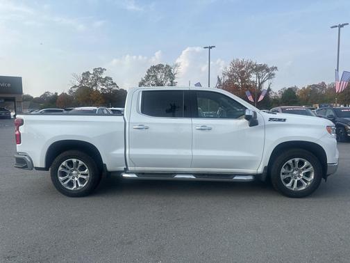 2025 Chevrolet Silverado 1500 LTZ