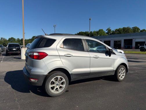 MOONDUST SILVER METALLIC 2020 Ford EcoSport SE