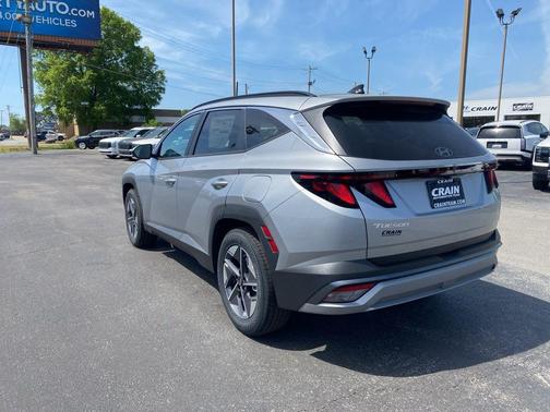 Shimmering Silver 2026 Hyundai TUCSON SEL