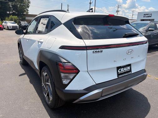 Atlas White 2026 Hyundai KONA SEL Premium