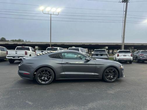 2021 Ford Mustang EcoBoost Premium