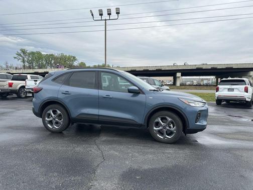 VAPOR BLUE METALLIC 2025 Ford Escape ST-Line Select