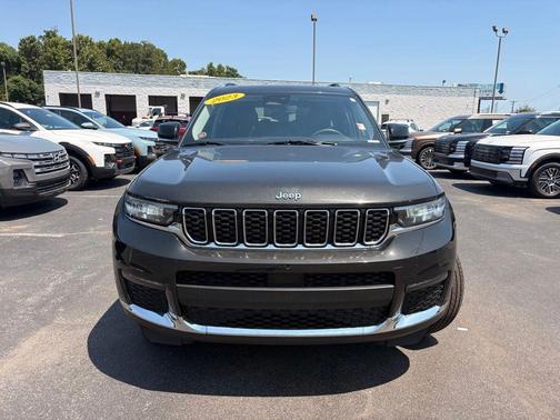 Rocky Mountain Pearlcoat 2023 Jeep Grand Cherokee L Limited