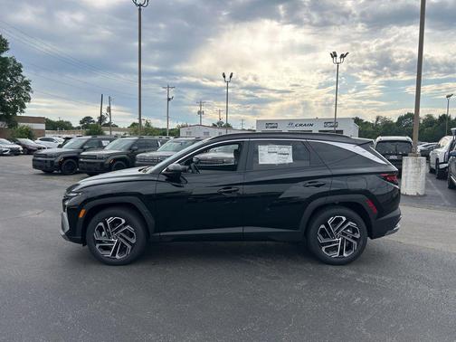 Phantom Black 2026 Hyundai TUCSON SEL