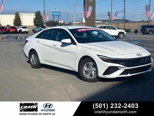 2025 Hyundai ELANTRA SE