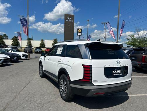Creamy White Pearl 2026 Hyundai PALISADE SEL 7P