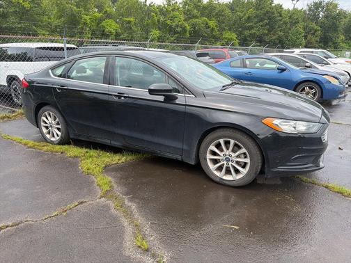 SHADOW BLACK 2017 Ford Fusion SE
