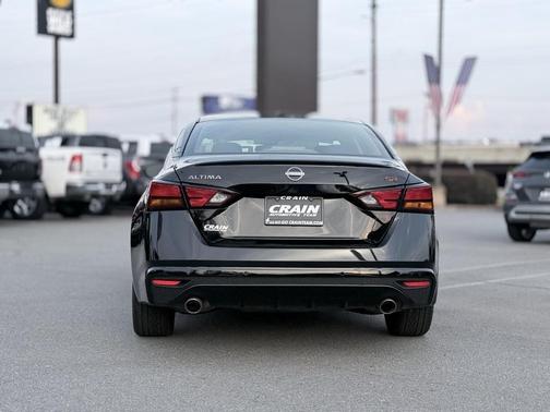 2024 Nissan Altima SR FWD