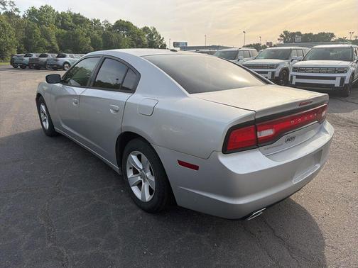 Bright Silver Metallic Clearcoat 2012 Dodge Charger SE