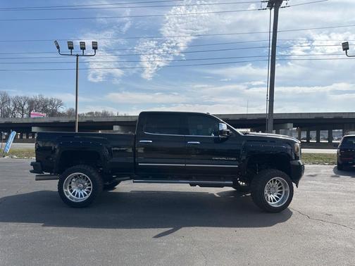 2018 GMC Sierra 2500 Denali