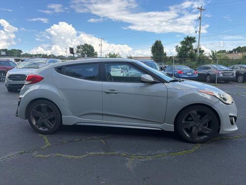 Sprint Gray 2014 Hyundai Veloster Turbo R-Spec