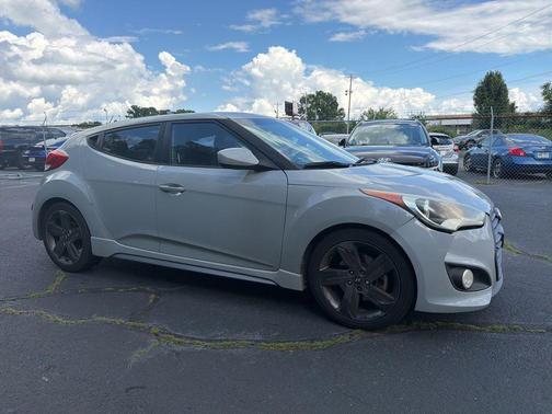Sprint Gray 2014 Hyundai Veloster Turbo R-Spec