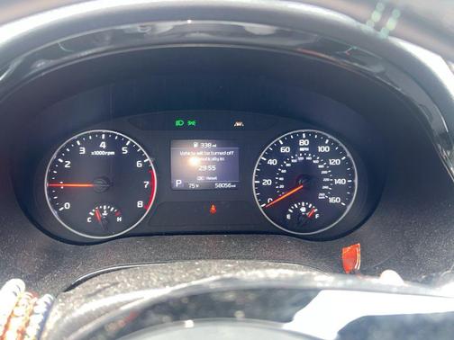 Dark Ocean Blue/White Roof 2023 Kia Seltos S