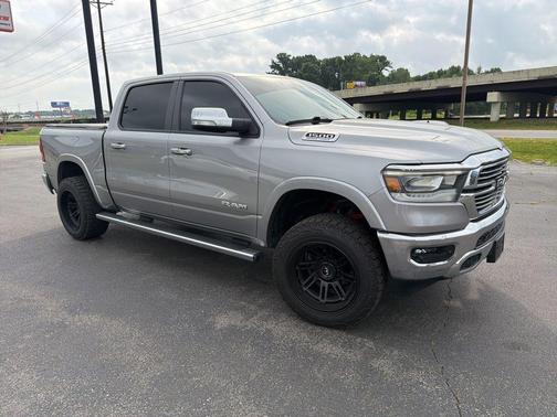 Billet Silver Metallic Clearcoat 2022 RAM 1500 Laramie