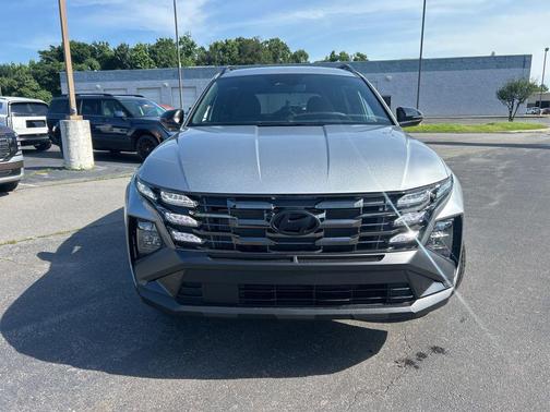 Shimmering Silver 2026 Hyundai TUCSON XRT