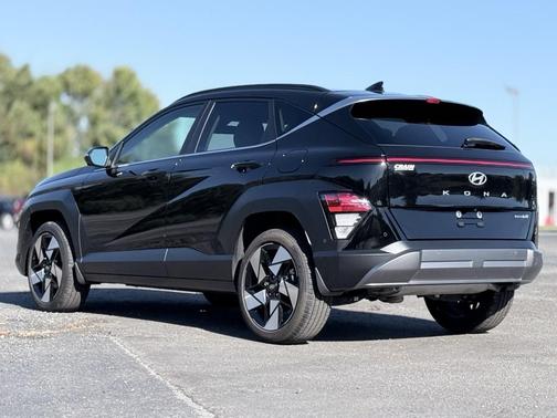 2025 Hyundai KONA Limited