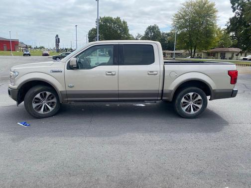 WHITE GOLD 2018 Ford F-150 King Ranch