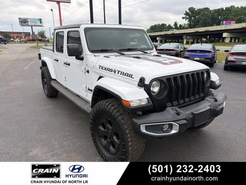 Bright White Clearcoat 2022 Jeep Gladiator Sport