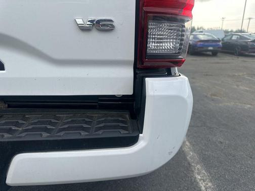 2020 Toyota Tacoma SR