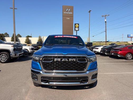 Blue Pearl 2025 RAM 1500 Big Horn/Lone Star