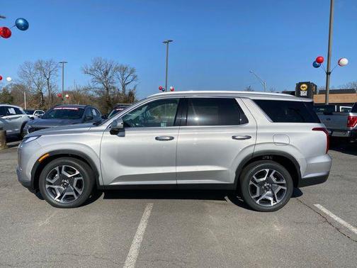 2025 Hyundai PALISADE SEL Premium