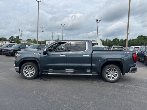 Dark Sky Metallic 2020 GMC Sierra 1500 SLT