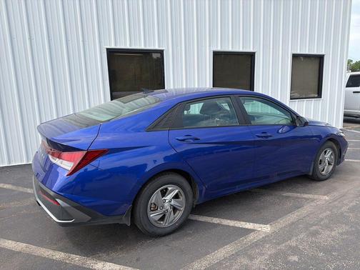 Intense Blue 2024 Hyundai ELANTRA SE