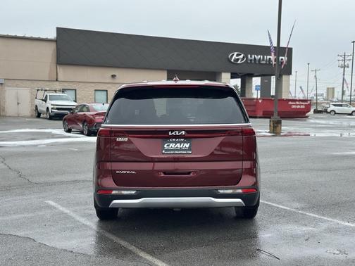2023 Kia Carnival LX