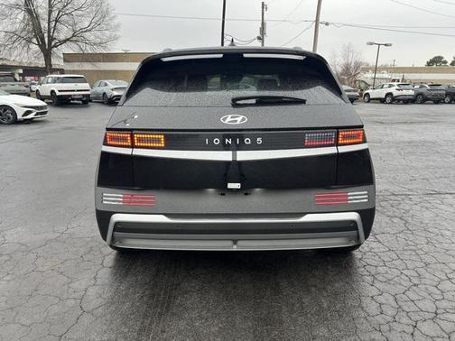 2025 Hyundai IONIQ 5 SEL