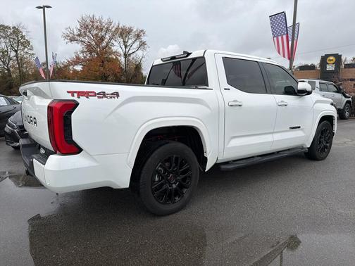 2023 Toyota Tundra SR5