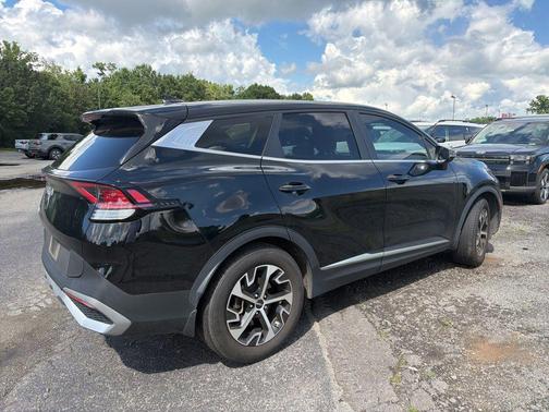 Ebony Black 2023 Kia Sportage EX