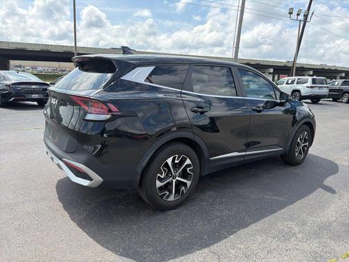 Ebony Black 2023 Kia Sportage EX