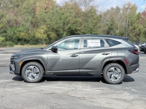 Amazon Gray 2026 Hyundai TUCSON Hybrid Blue SE