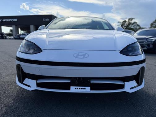 2025 Hyundai IONIQ 6 SE
