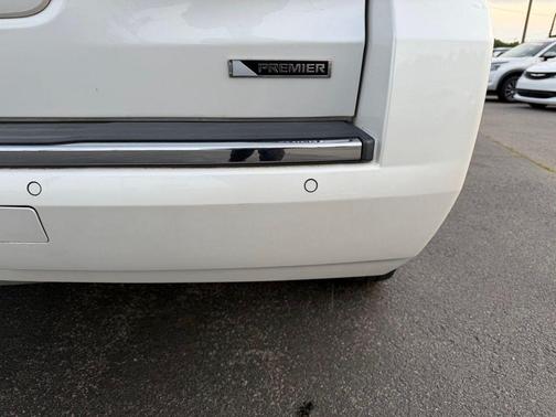 Iridescent Pearl Tricoat 2018 Chevrolet Tahoe Premier