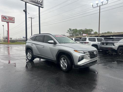 Shimmering Silver 2023 Hyundai TUCSON SEL