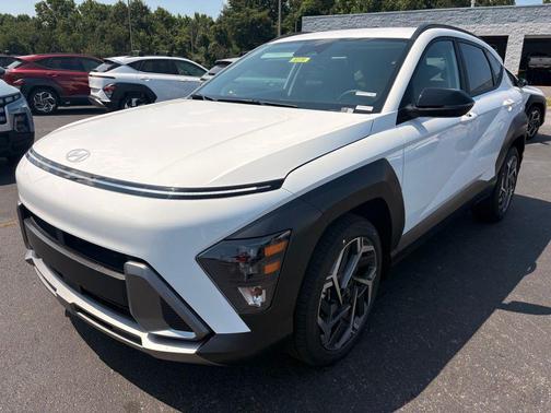 Atlas White 2026 Hyundai KONA SEL Premium